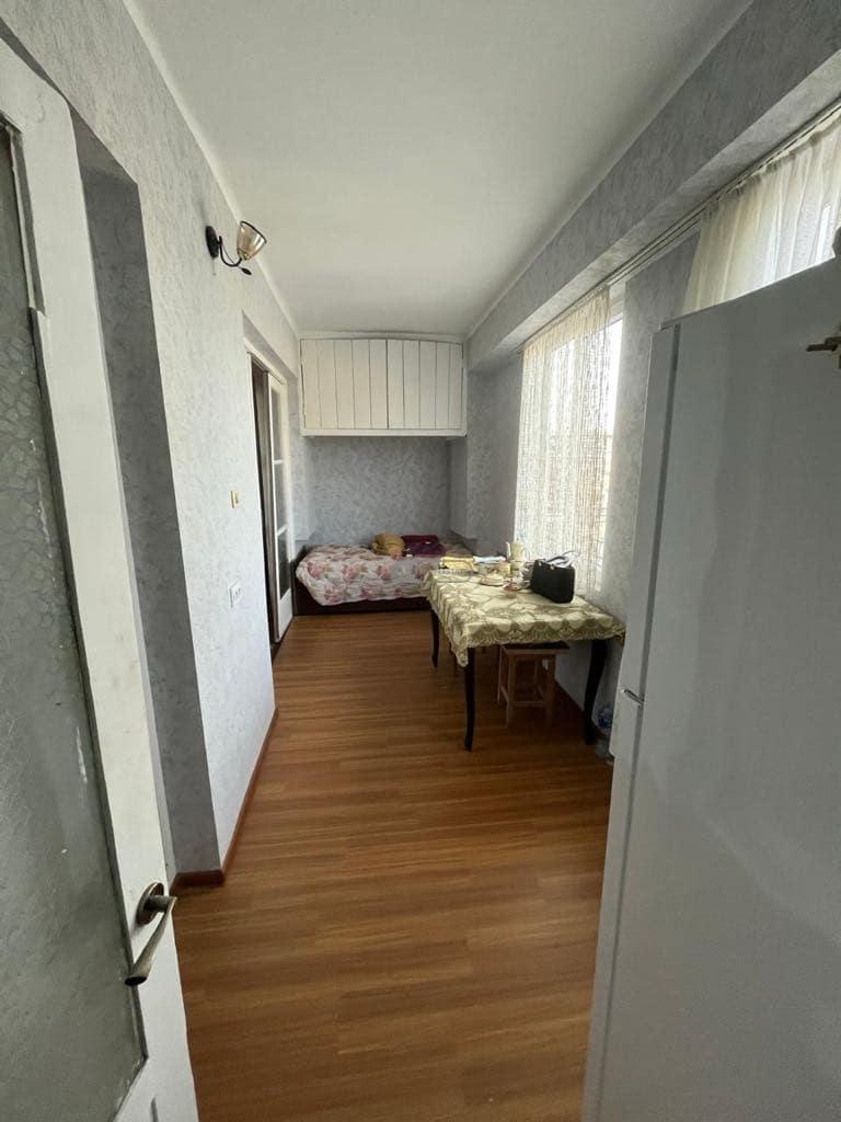 Сдается 2-комнатная квартира с лоджией в Телави