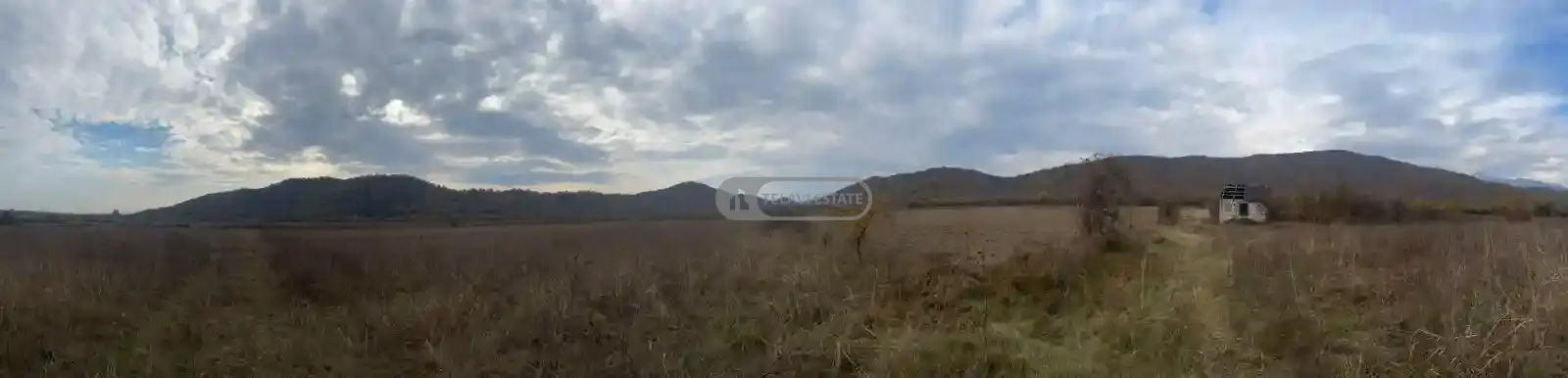 Large Land Plot for Sale in Gremi