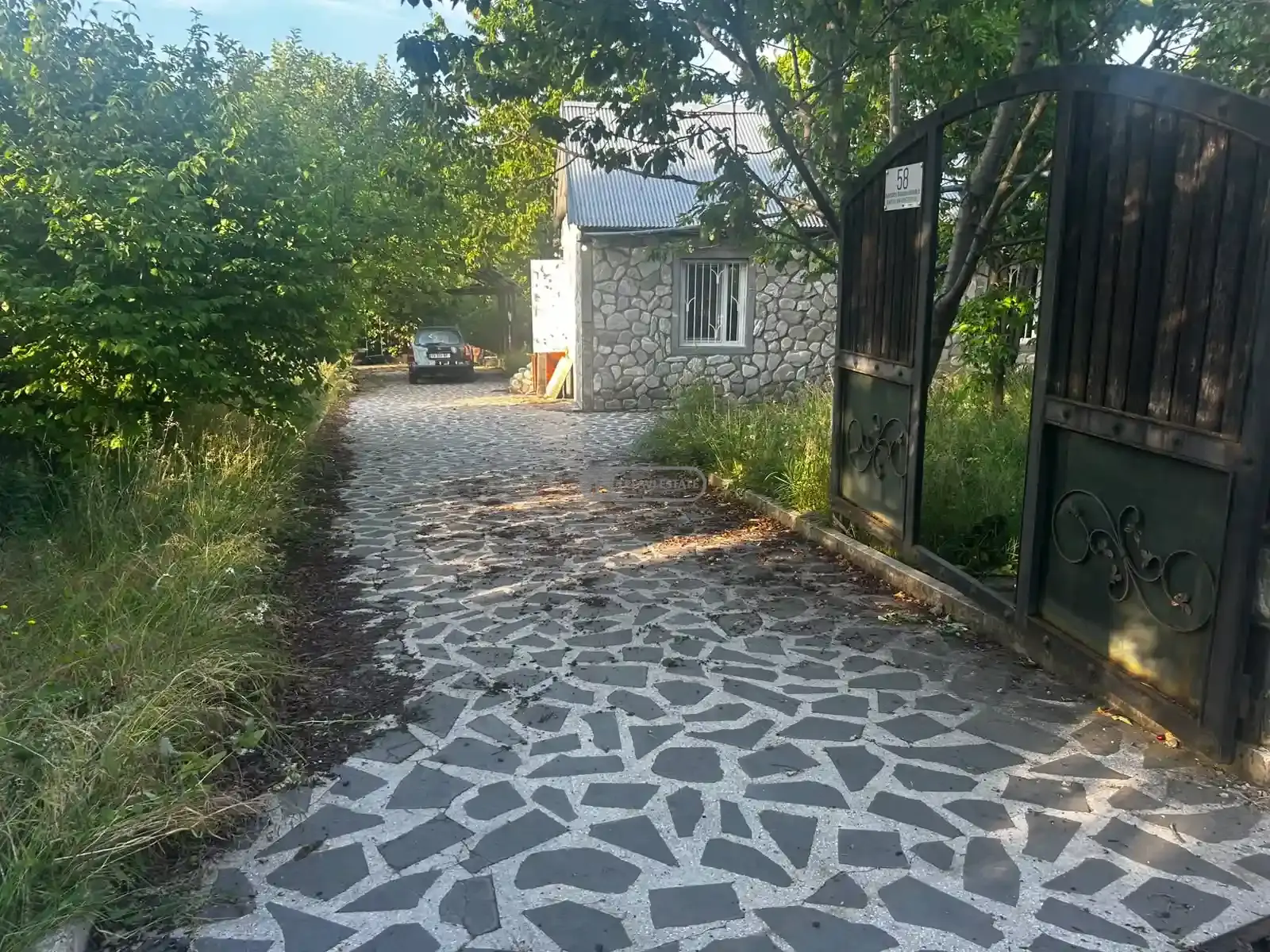 House in Zuzumbo, Telavi