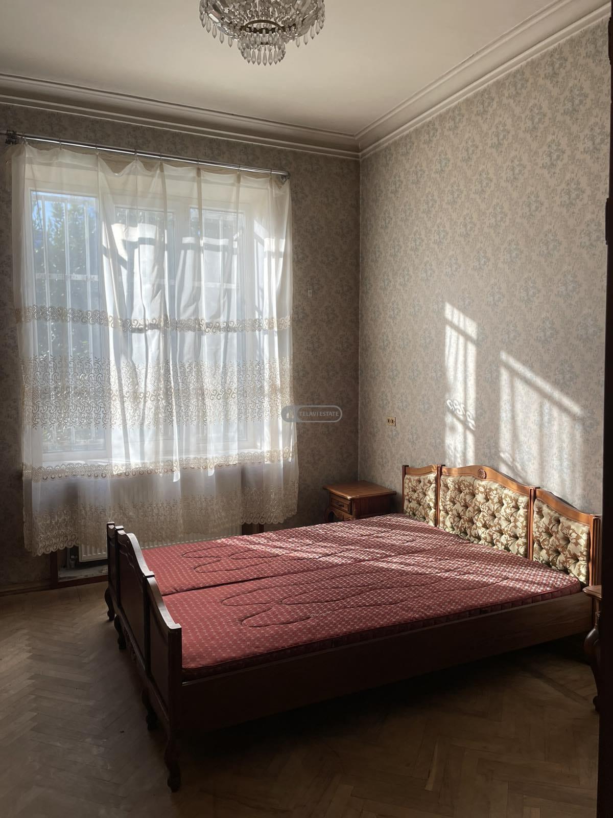 Белэтажный дом с мансардой в Телави