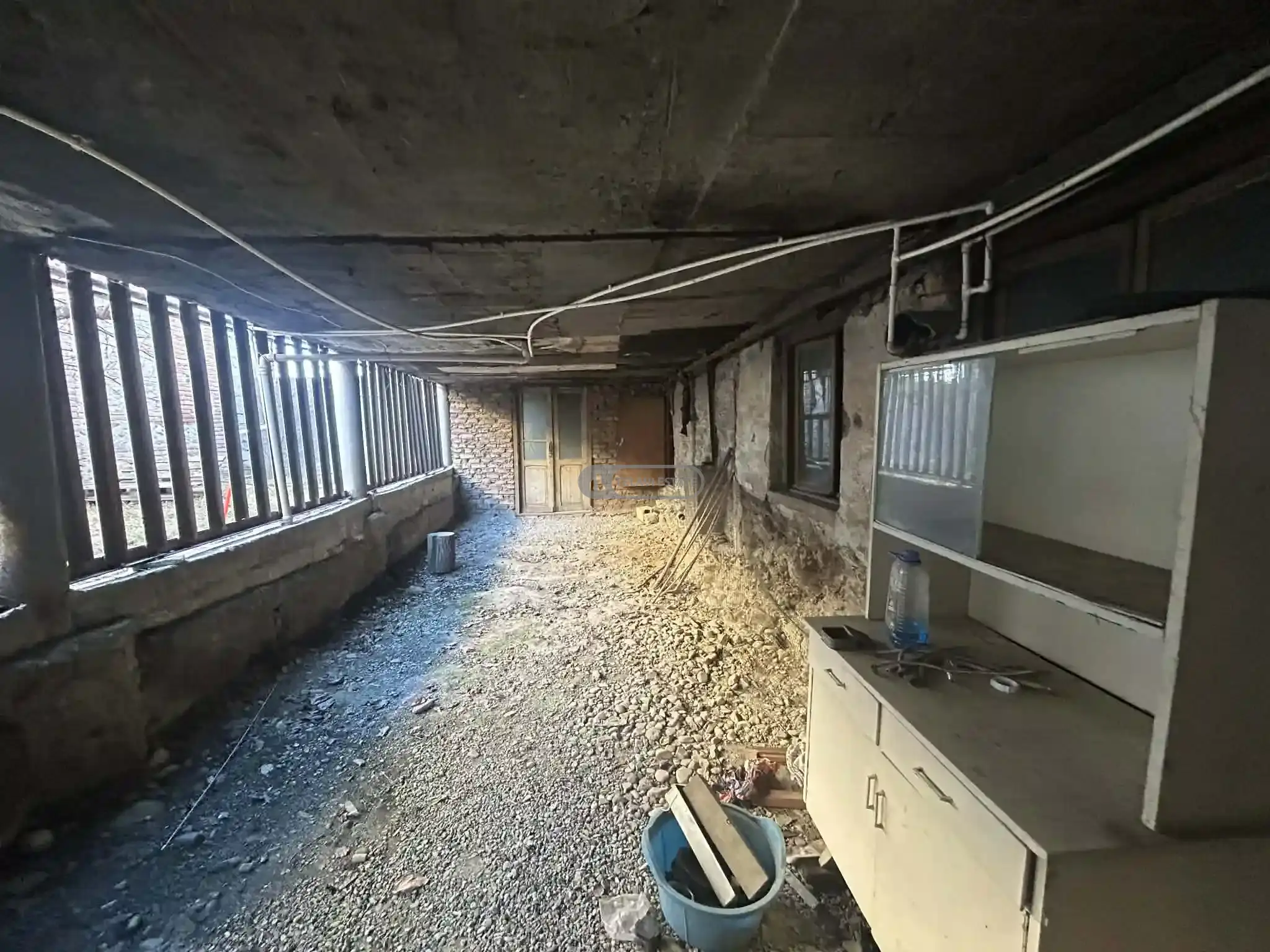 სახლი ახვლედიანზე