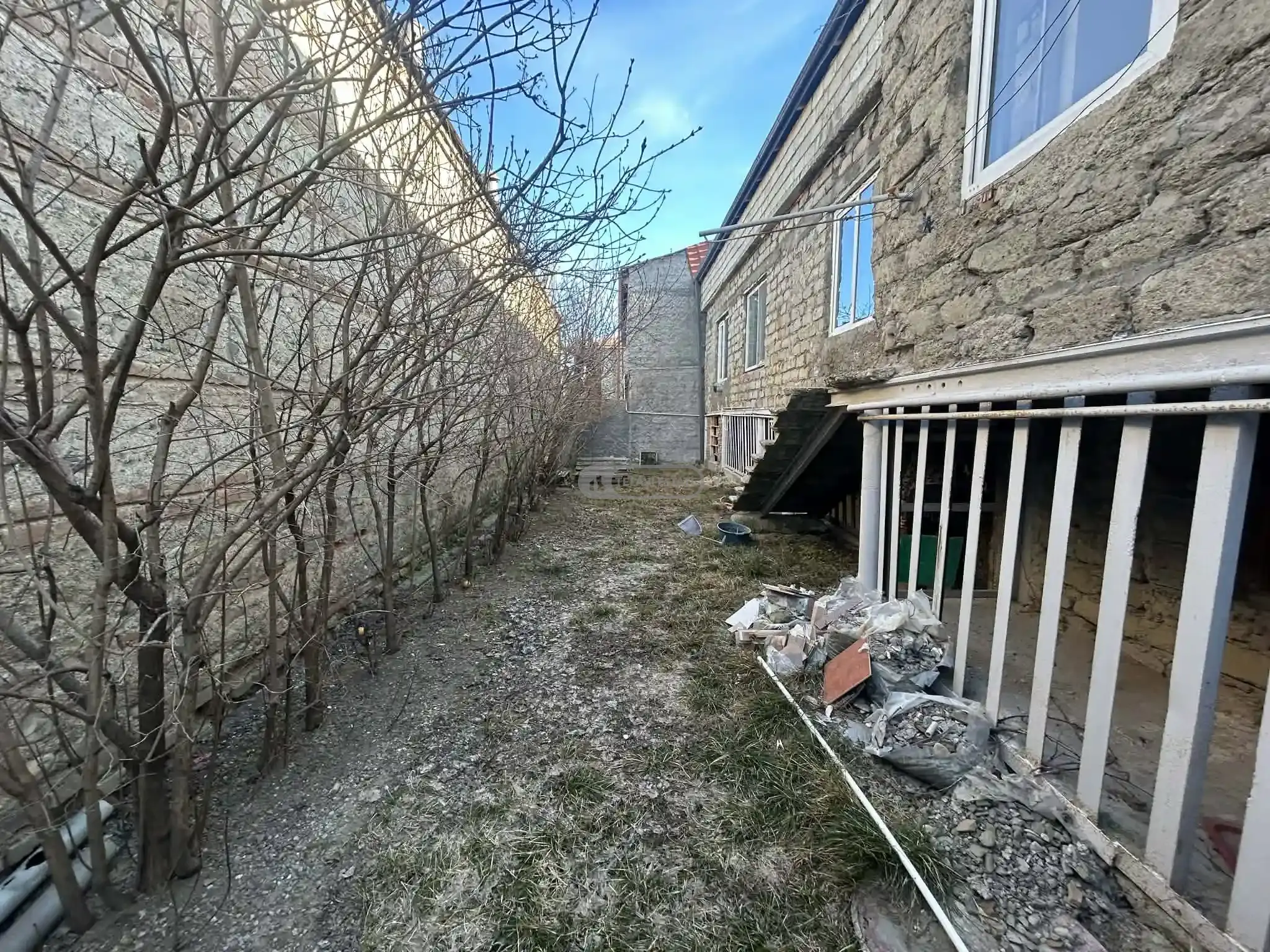 სახლი ახვლედიანზე