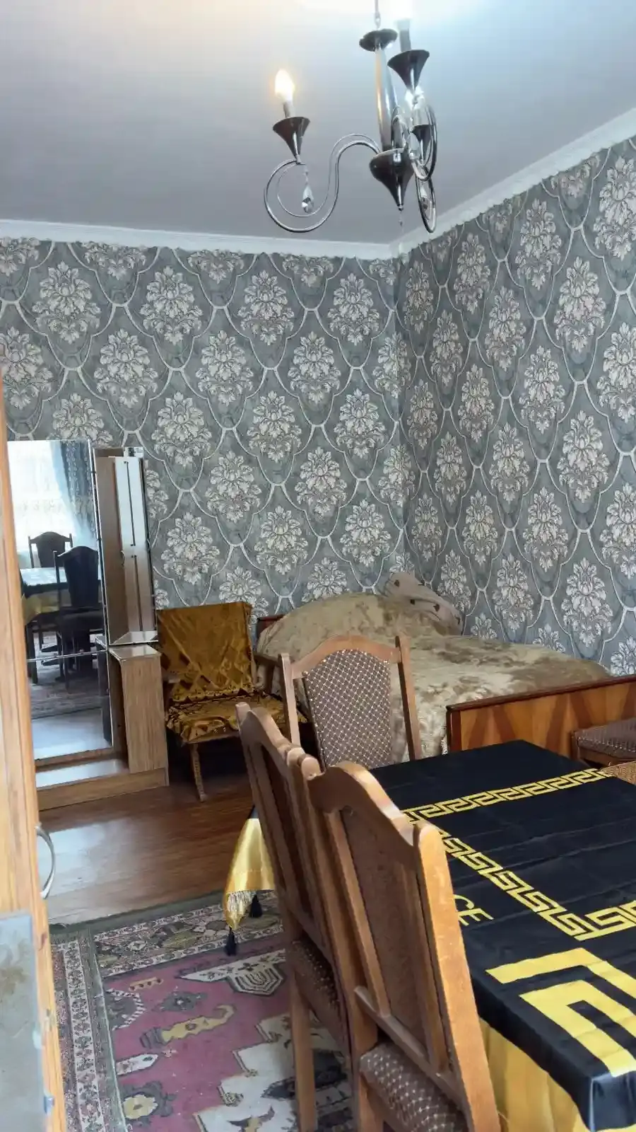 ქირავდება 1 ოთახიანი ბინა თელავში