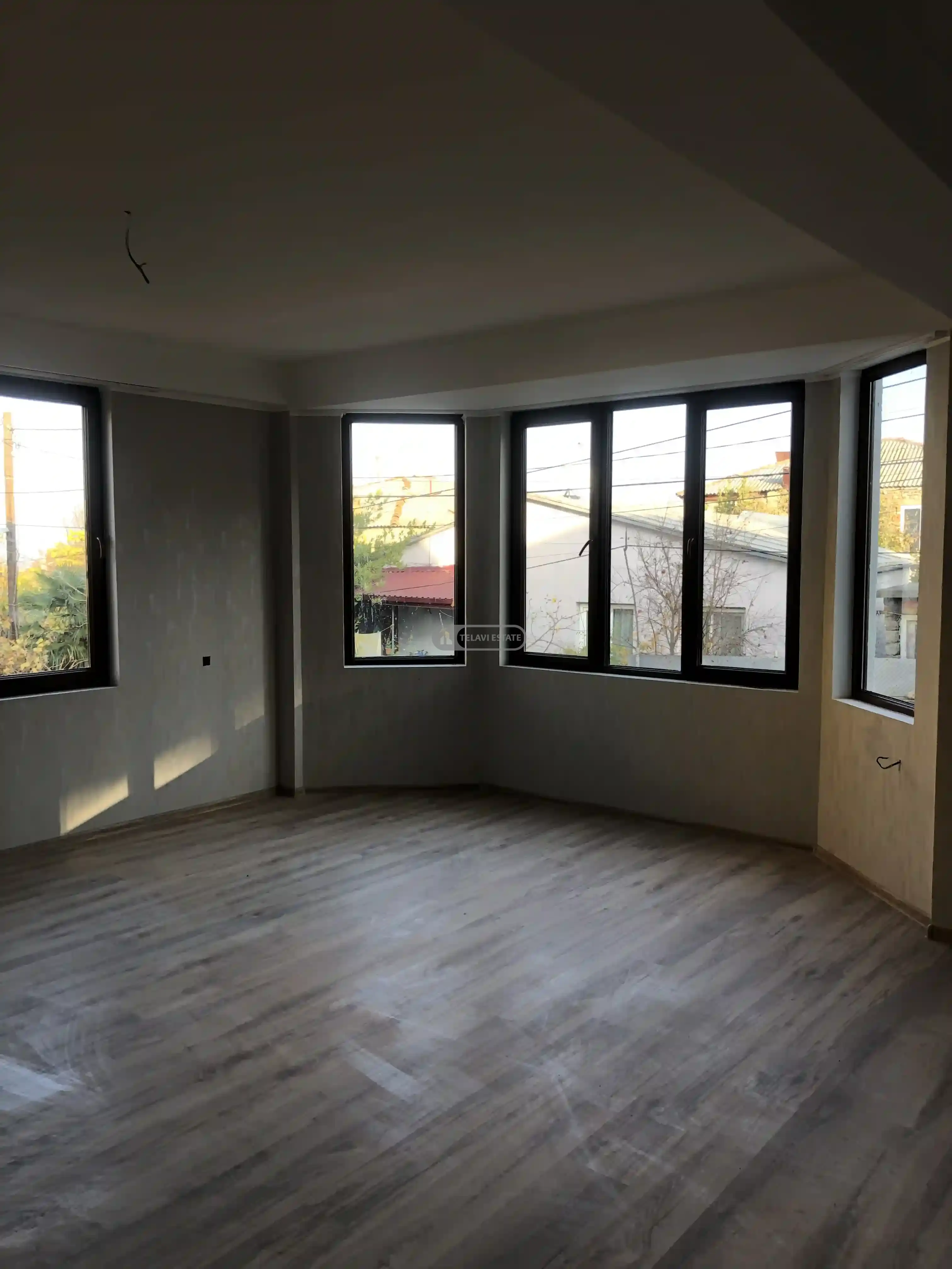 недавно построенный 2-этажный частный дом в  Телави