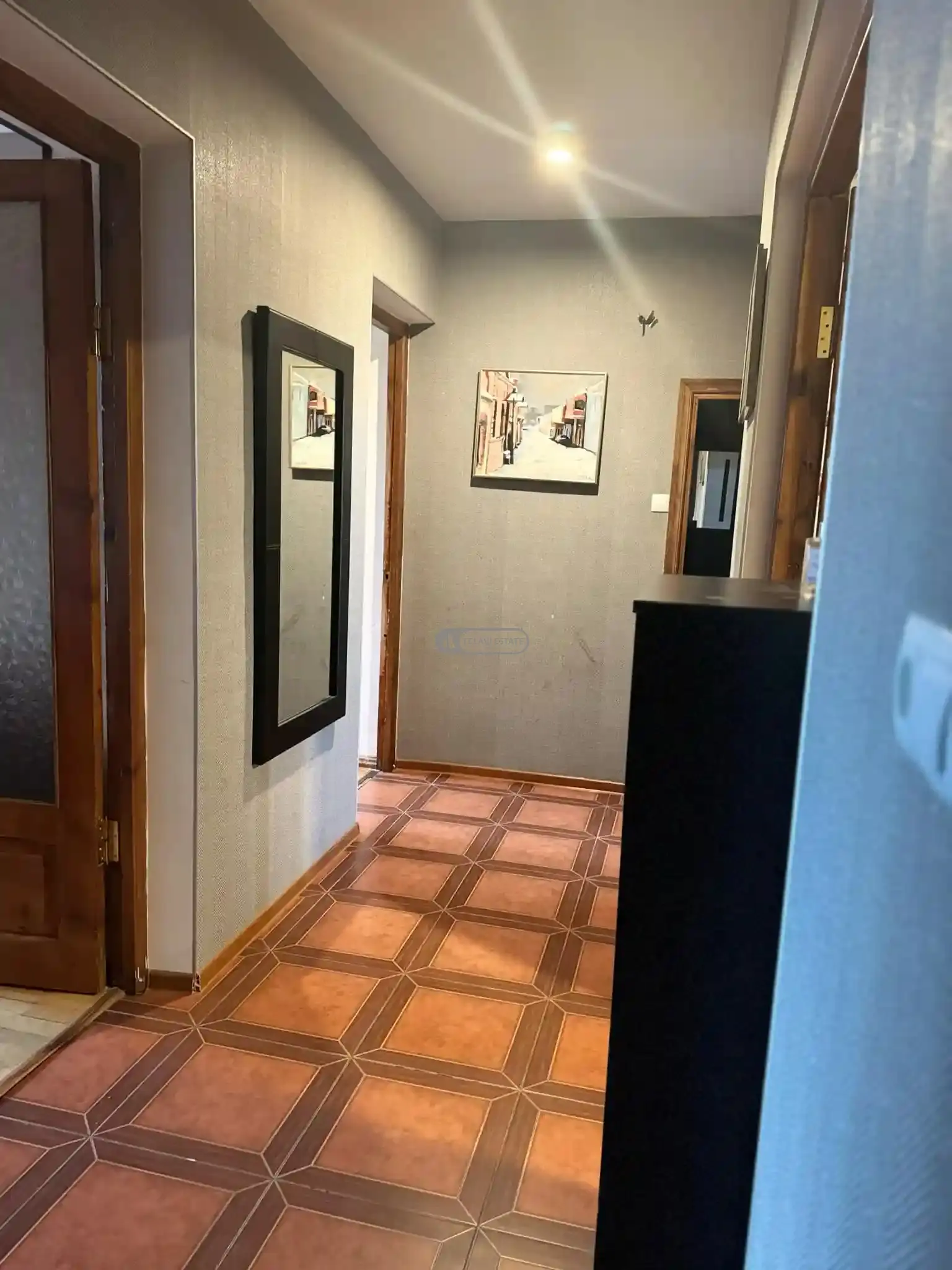 Сдаётся 4-комнатная квартира в Телави