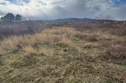 Земельный участок в Вардиcубани