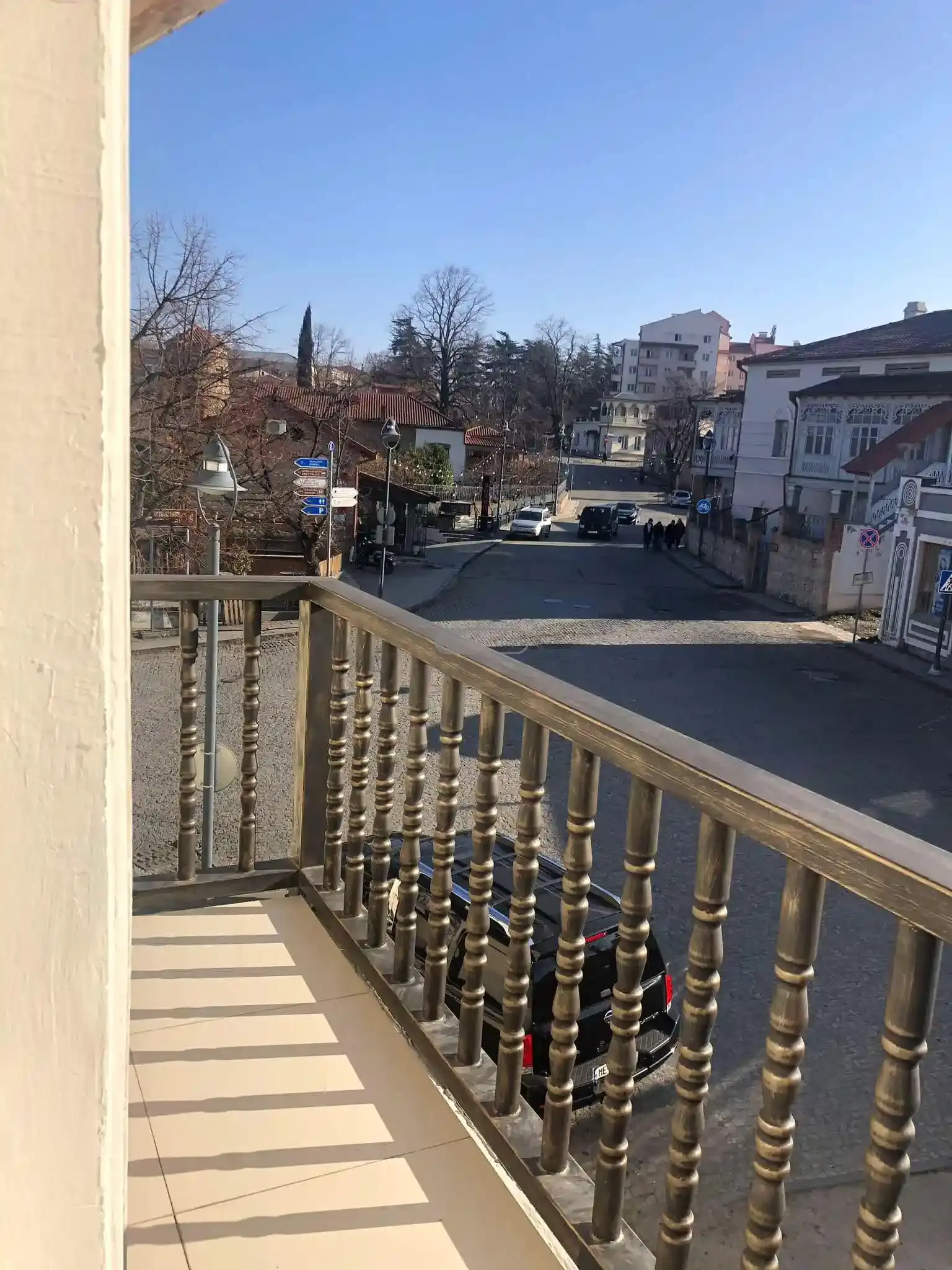 3-Room Apartment for Rent in the Center of Telavi