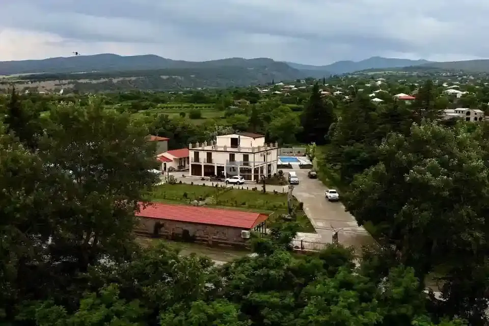 Действующий отель на продажу в Телави