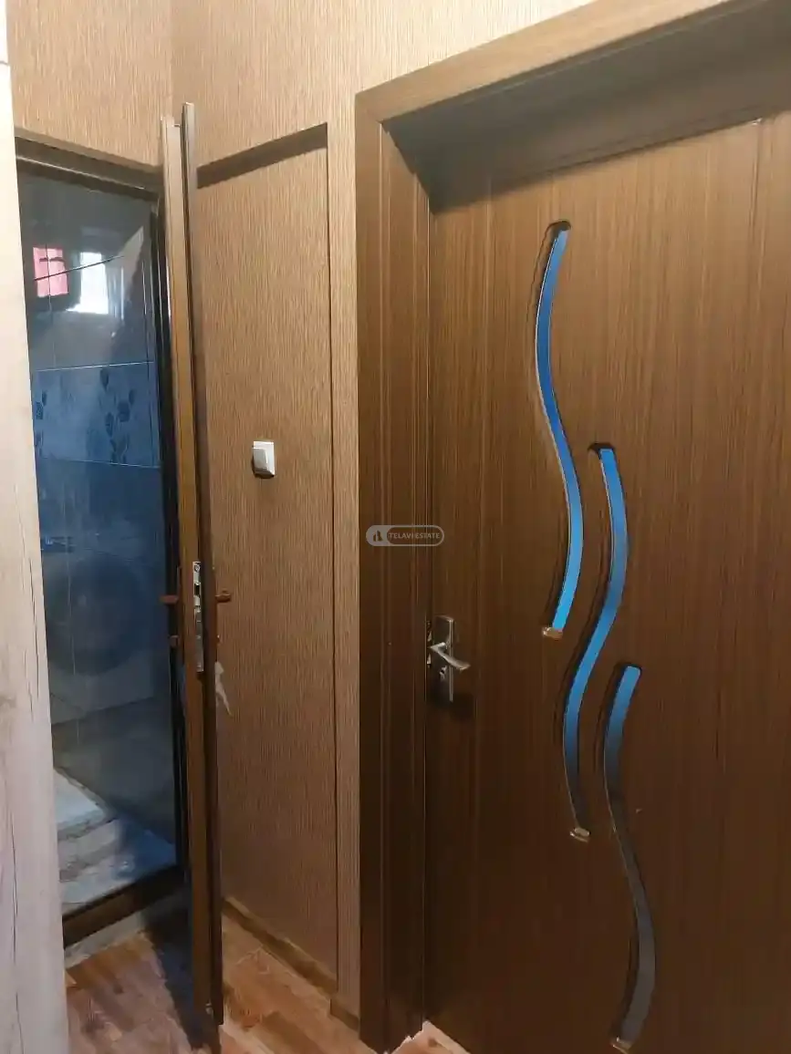 Продается 3-комнатная квартира