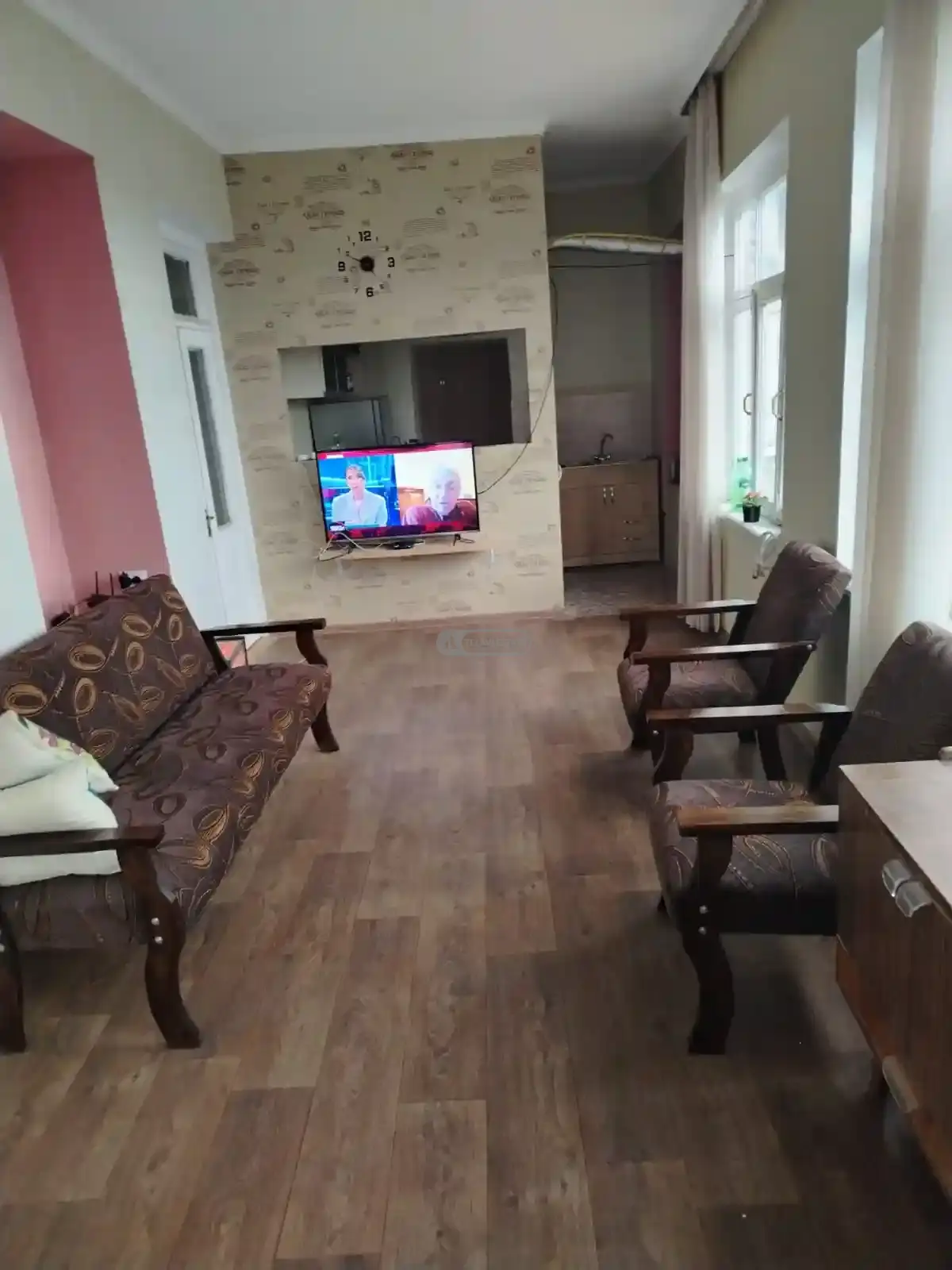 House near Nadikvari