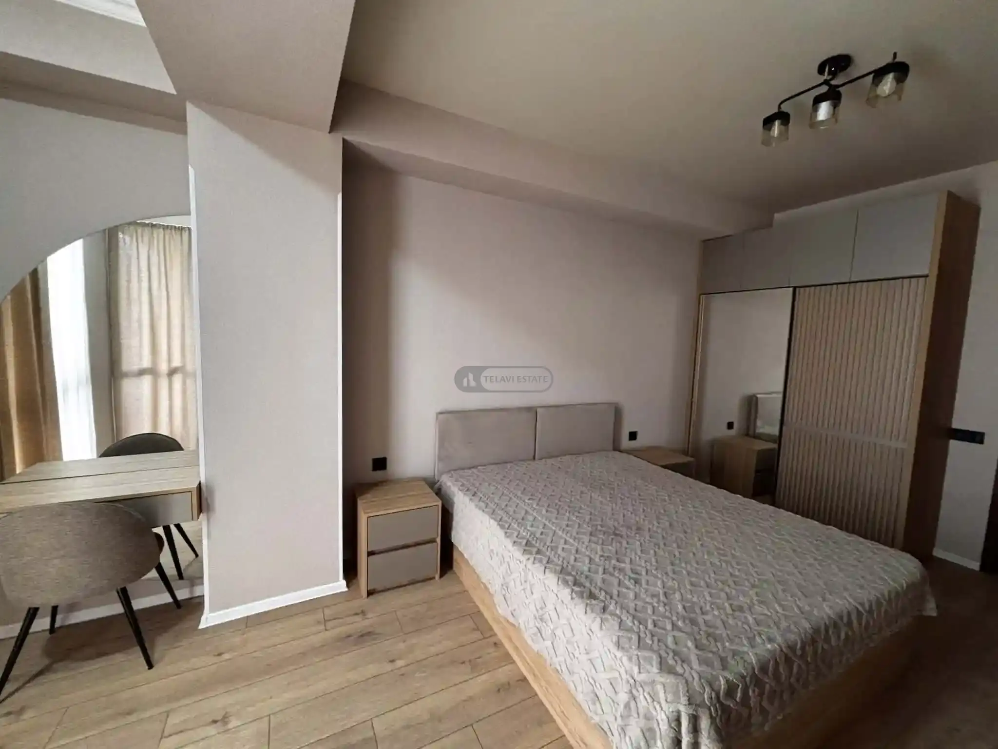 ქირავდება 2 ოთახიანი ბინა თელავში