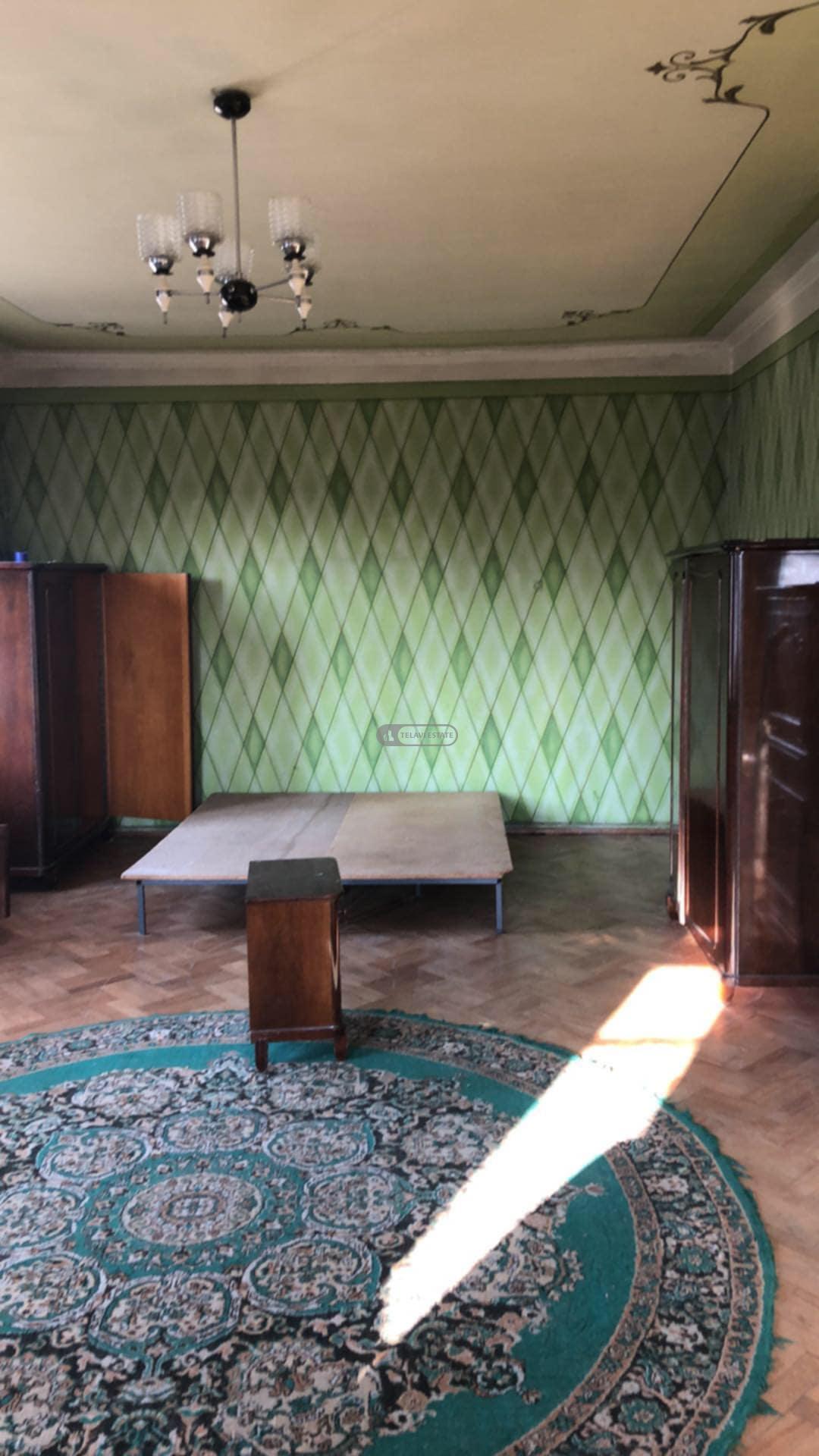 Two-Story House in Kurdgelauri