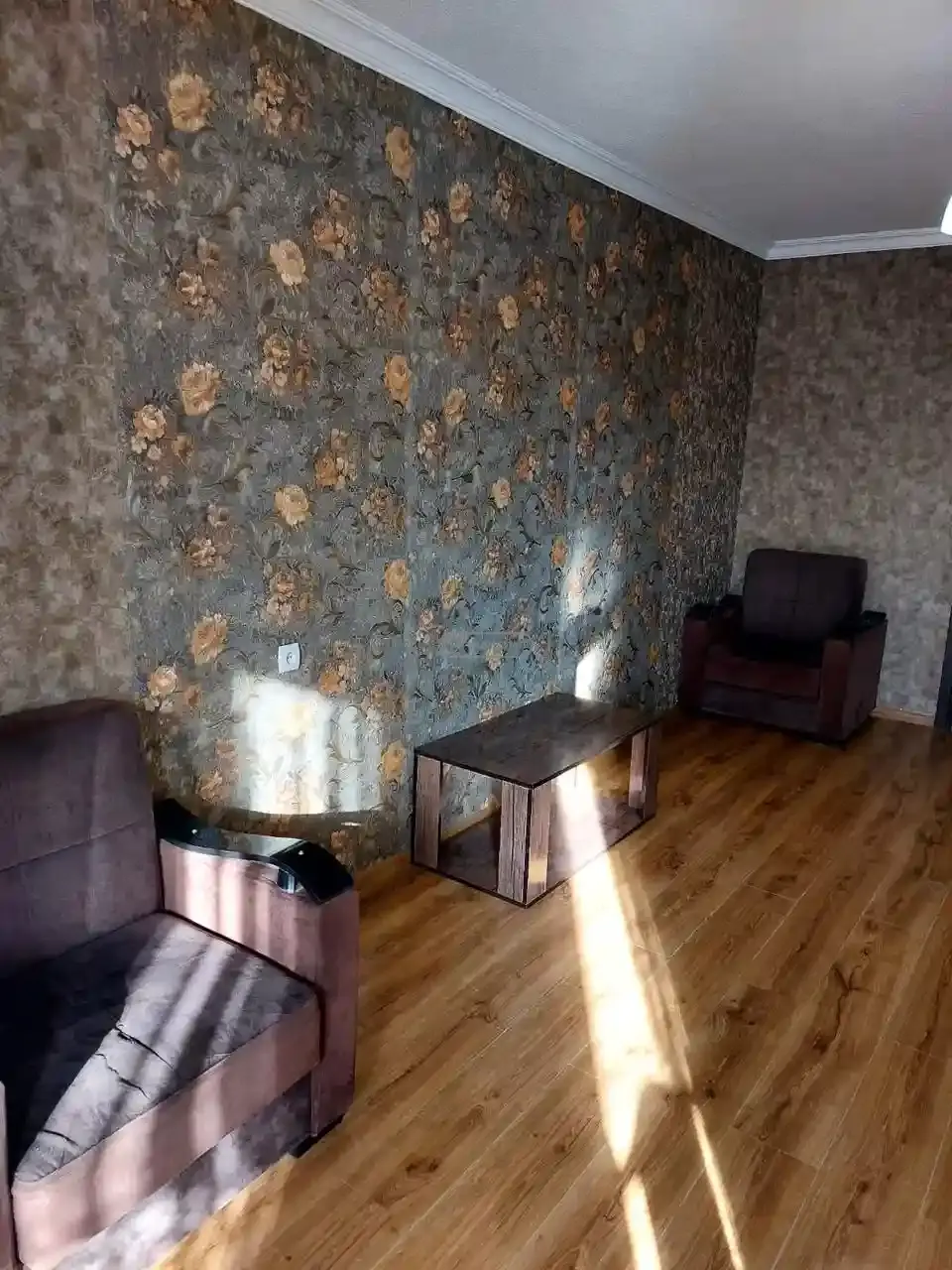 Продается 2-комнатная квартира в центре Телави