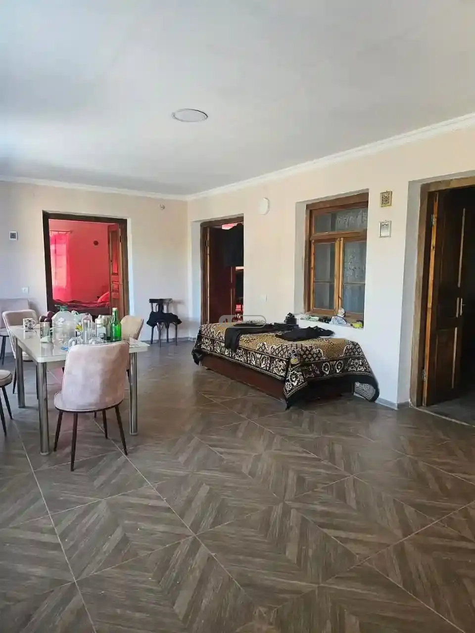 Two-Story House for Sale in Ozhio