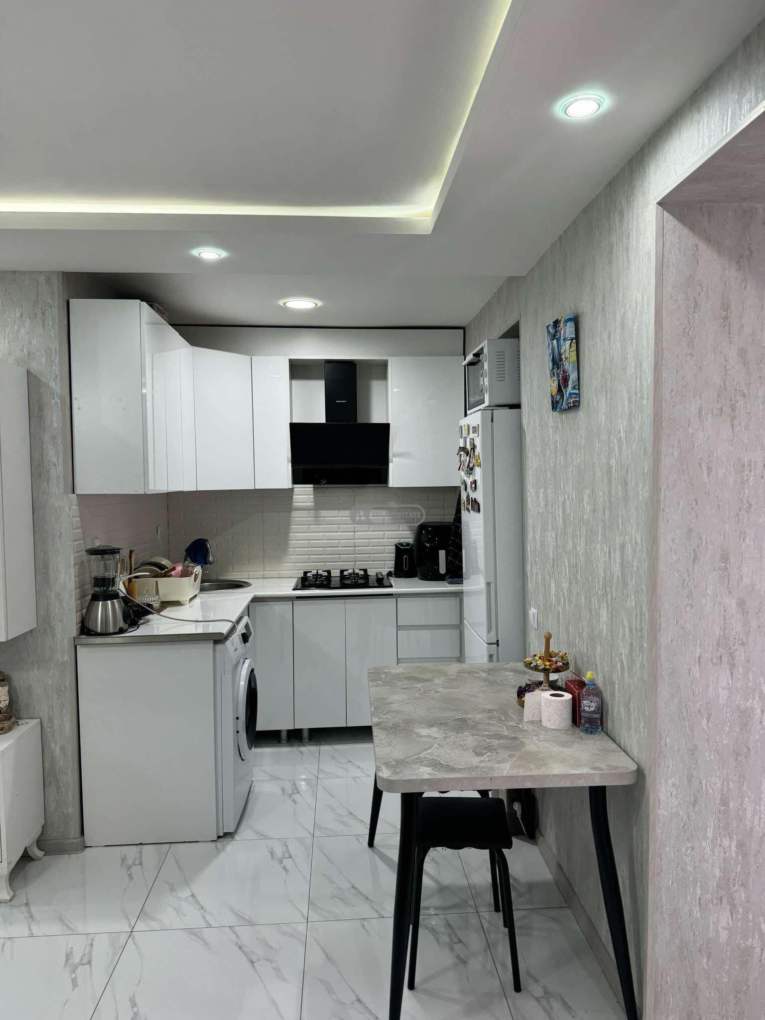 2,5-комнатная квартира в центре Телави