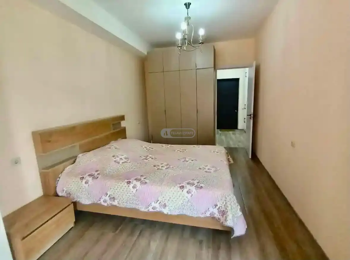 ქირავდება 2 ოთახიანი ბინა თელავში
