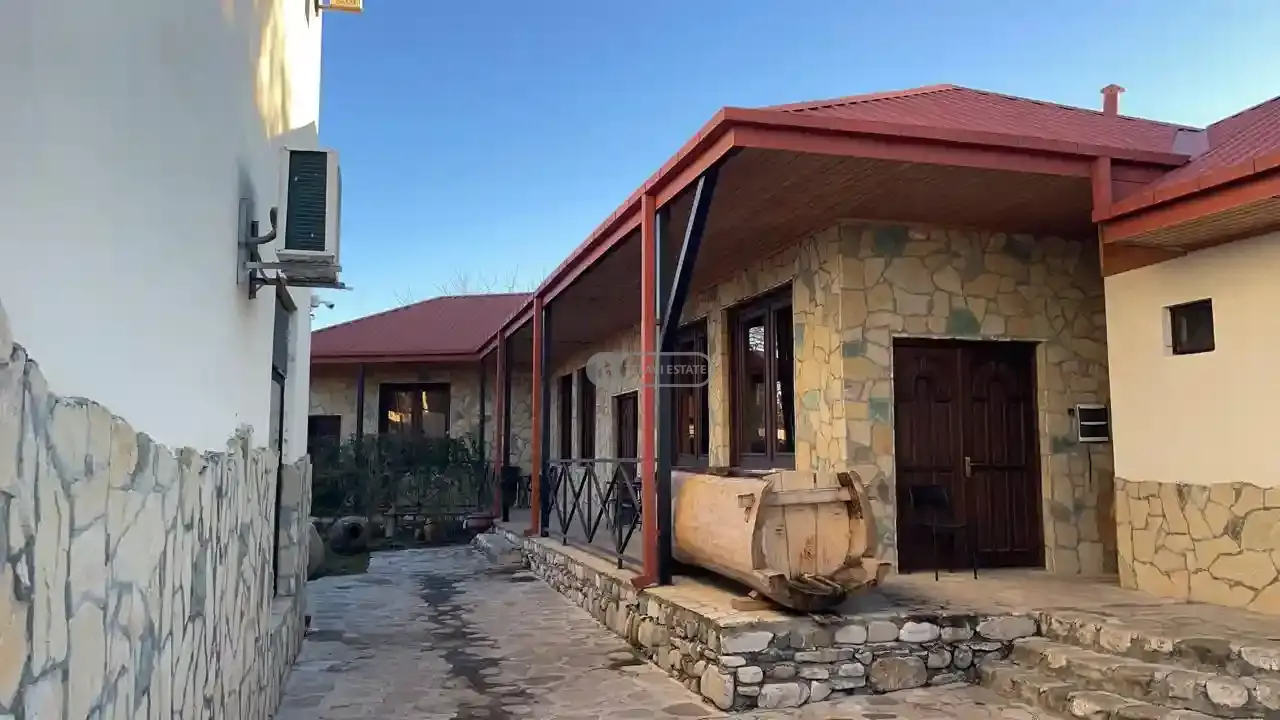 Гостиница в Велисцихе