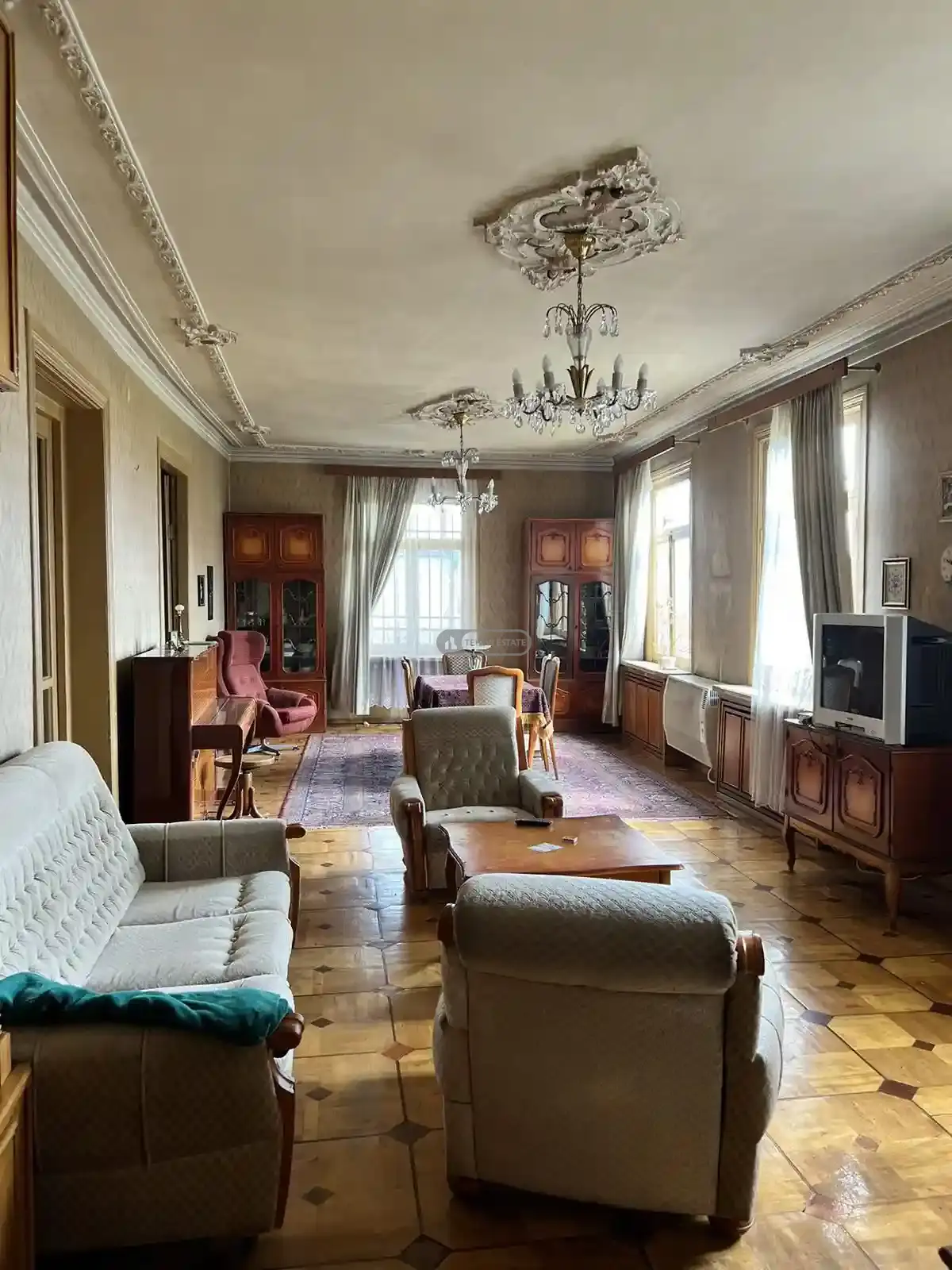 Продается дом в центре Телави