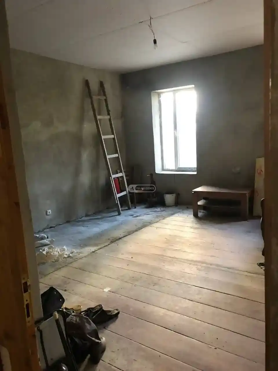 Beletage House with a Mansard for Sale in Telavi