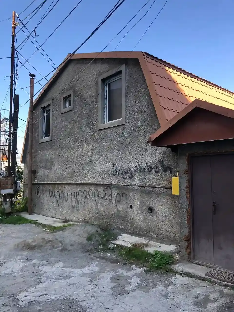 Beletage House with a Mansard for Sale in Telavi