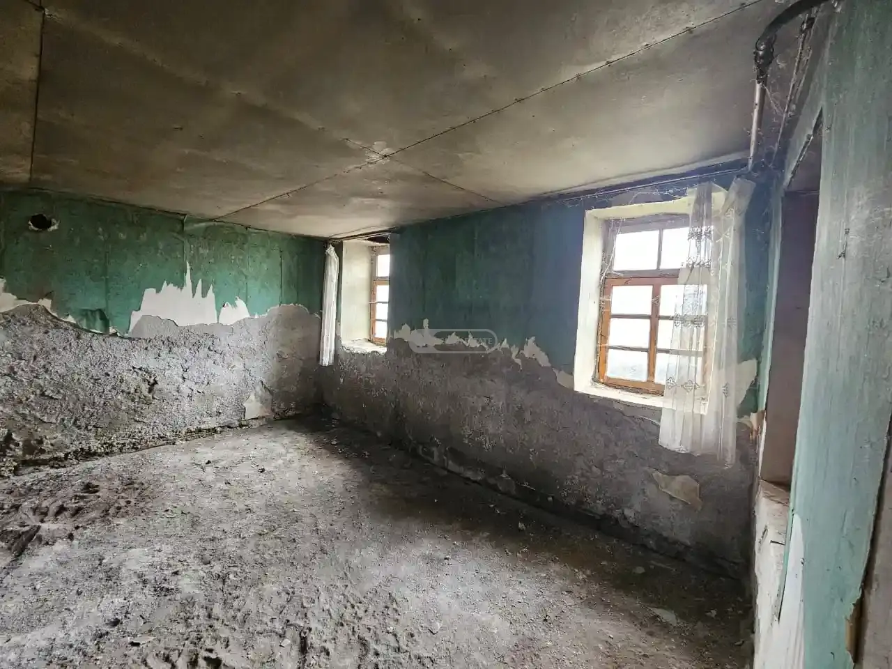 Двухэтажный дом в Икалто