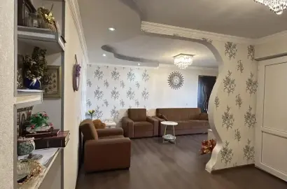 3-комнатная отремонтированная квартира в Телави