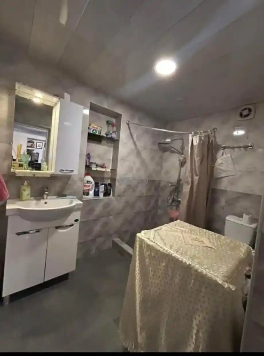 3-комнатная отремонтированная квартира в Телави