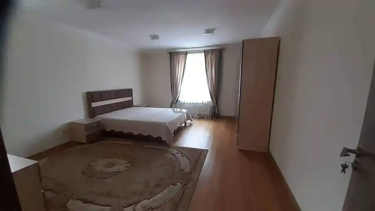 ქირავდება სახლი თელავში