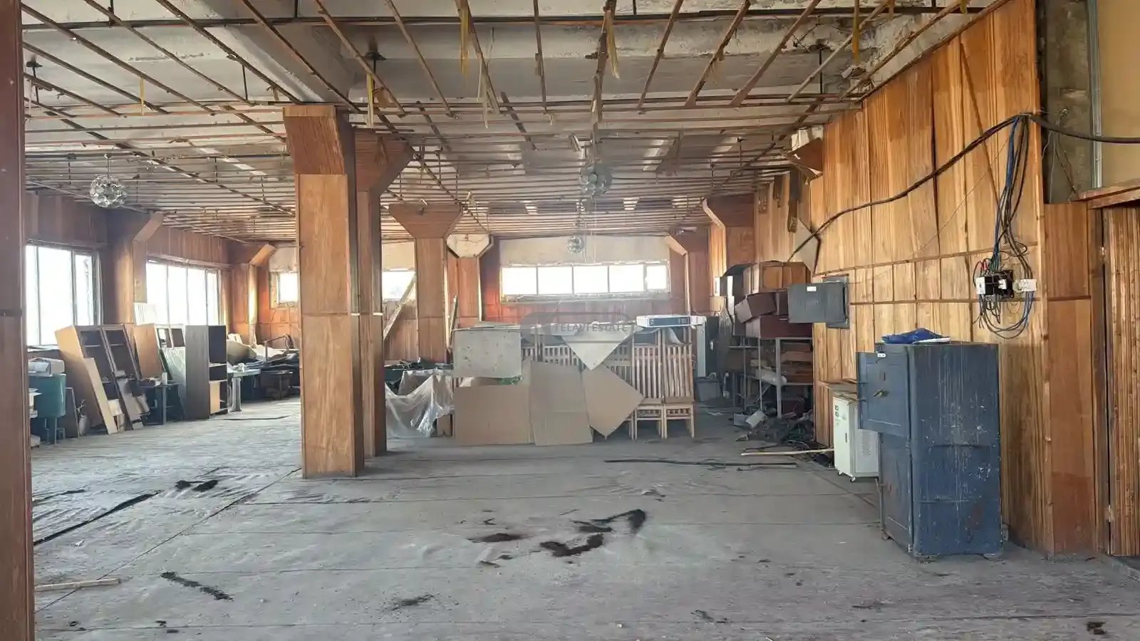 ქირავდება კომერციული ფართი თელავში