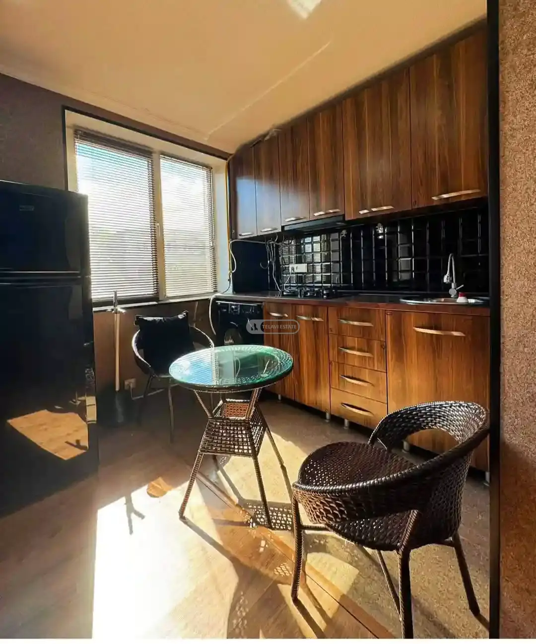 ქირავდება 1 ოთახიანი ბინა თელავში