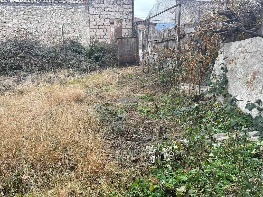 ბელეტაჟი სახლი მანსარდით თელავში