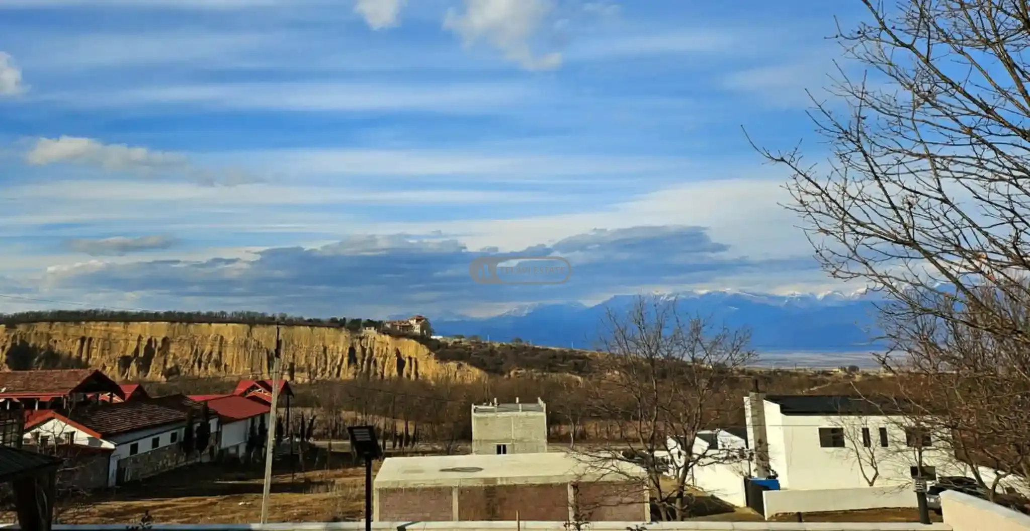 House under construction near Chateau Mere