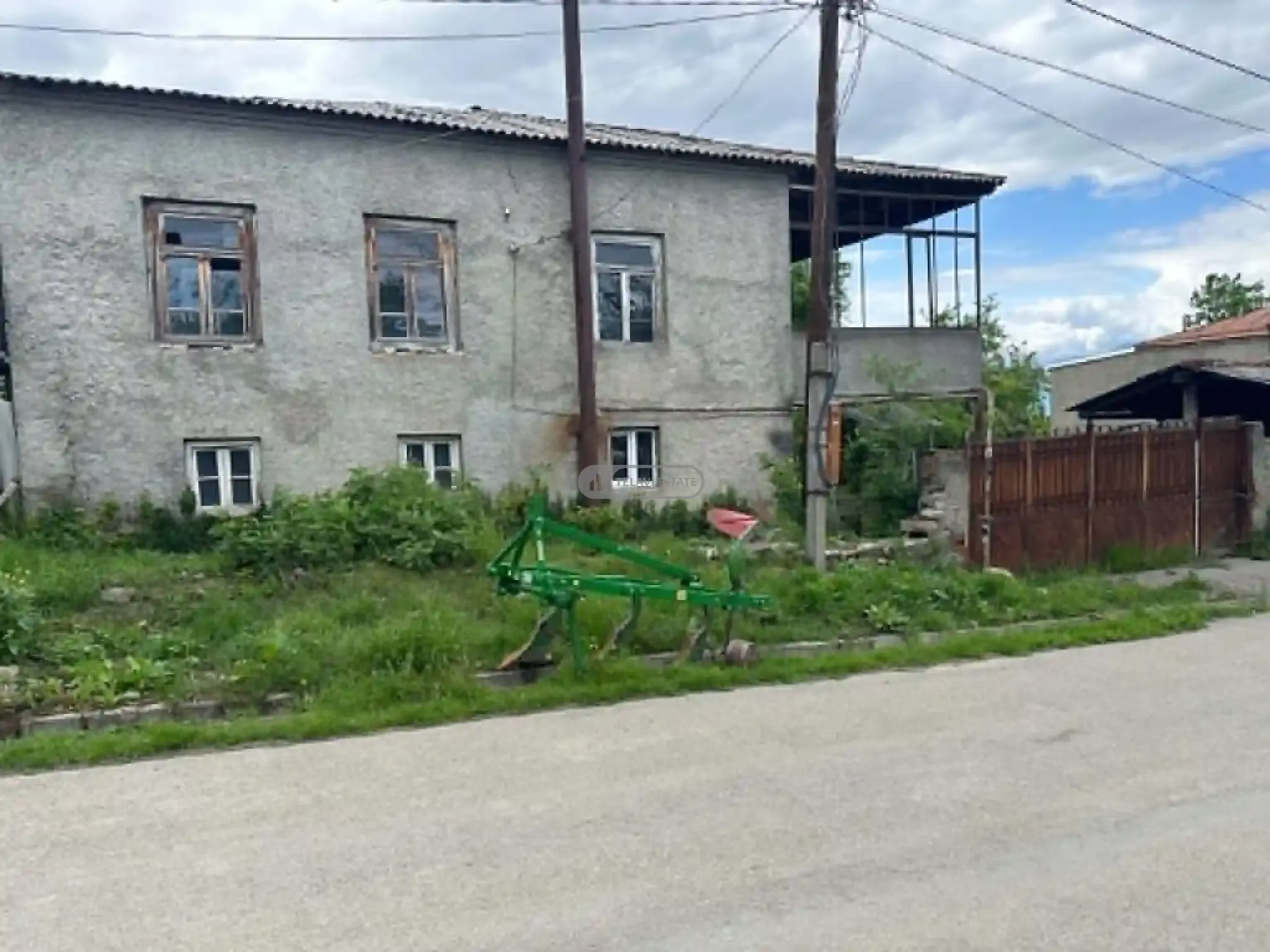 House in Kurdghelauri