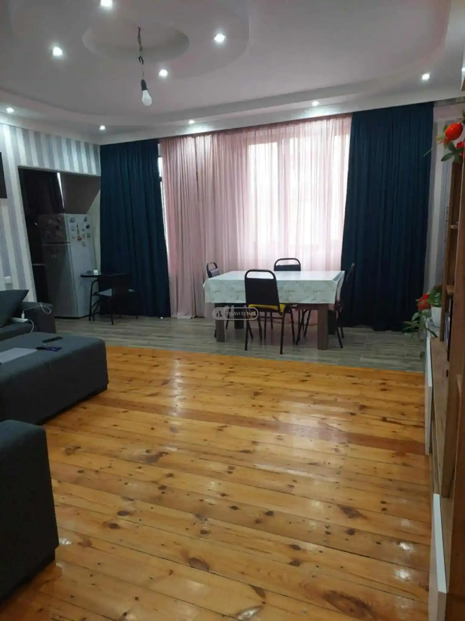 ქირავდება 4 ოთახიანი ბინა თელავში