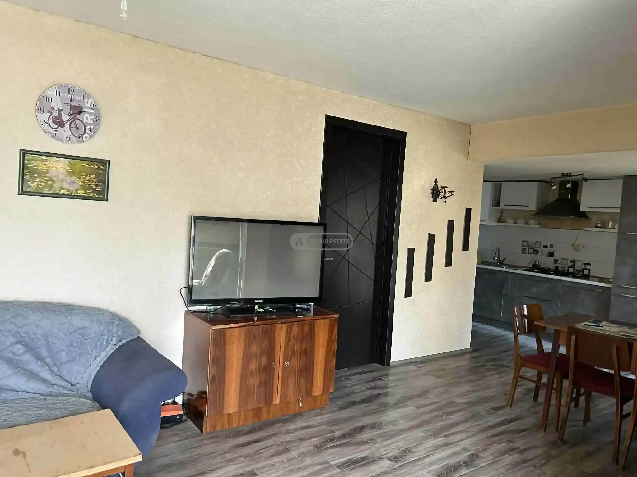 ქირავდება სახლი თელავში