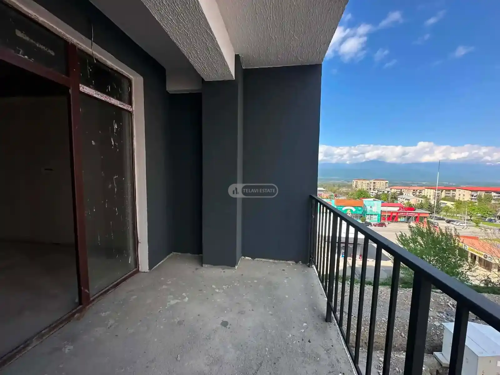 4 ოთახიანი ბინა თელავში