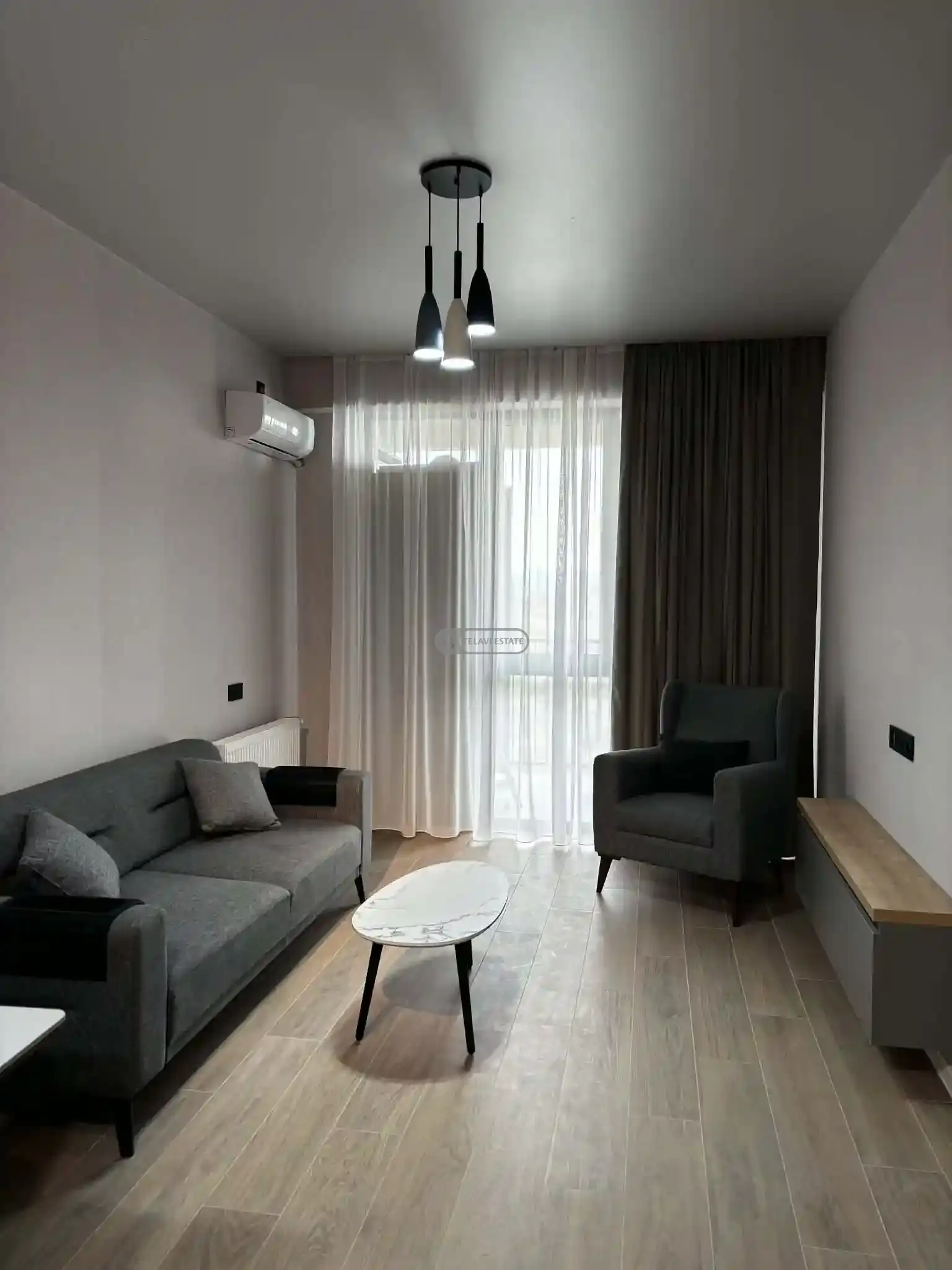 ქირავდება 2 ოთახიანი ბინა თელავში