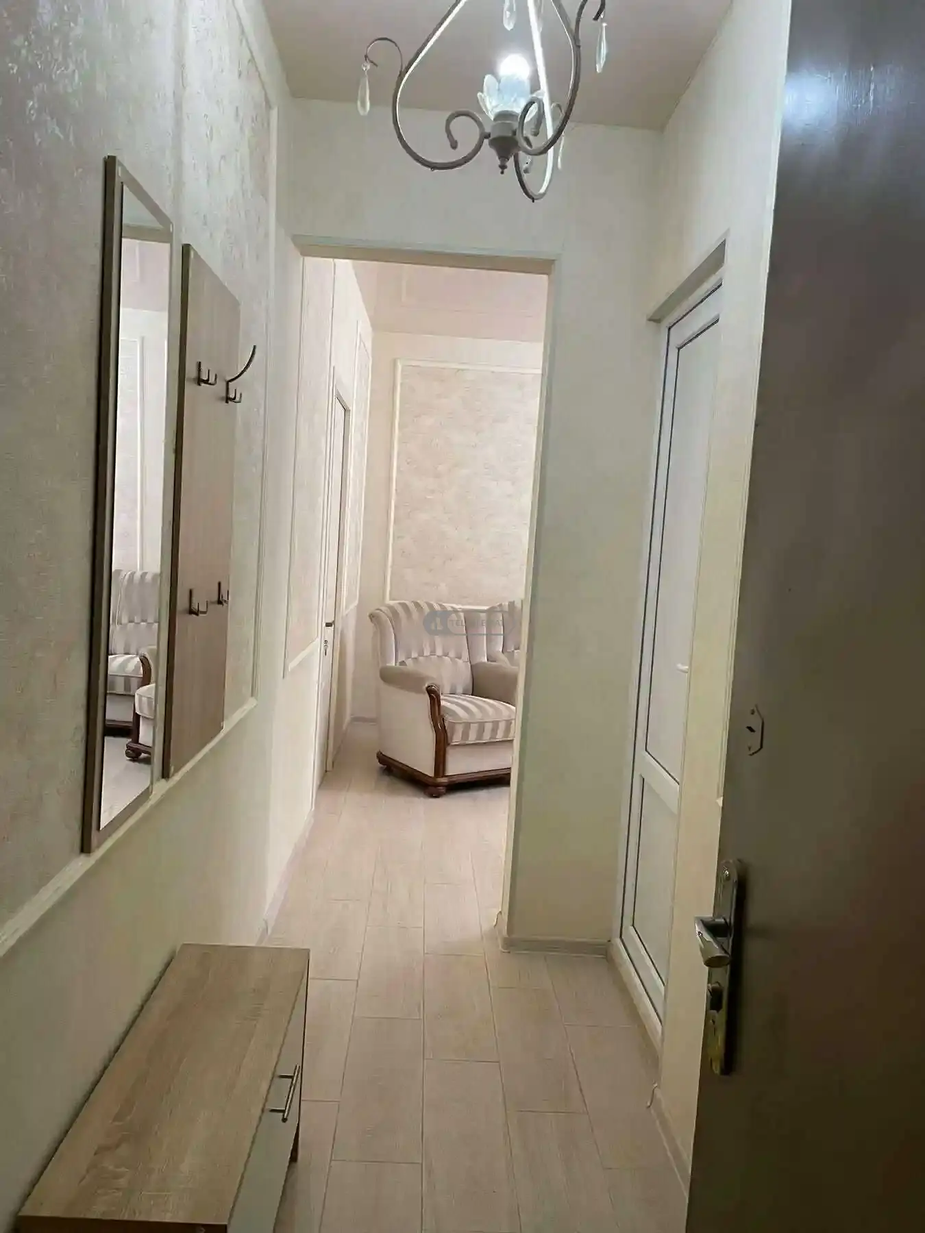 ქირავდება 2 ოთახიანი ბინა ლოჯით თელავში