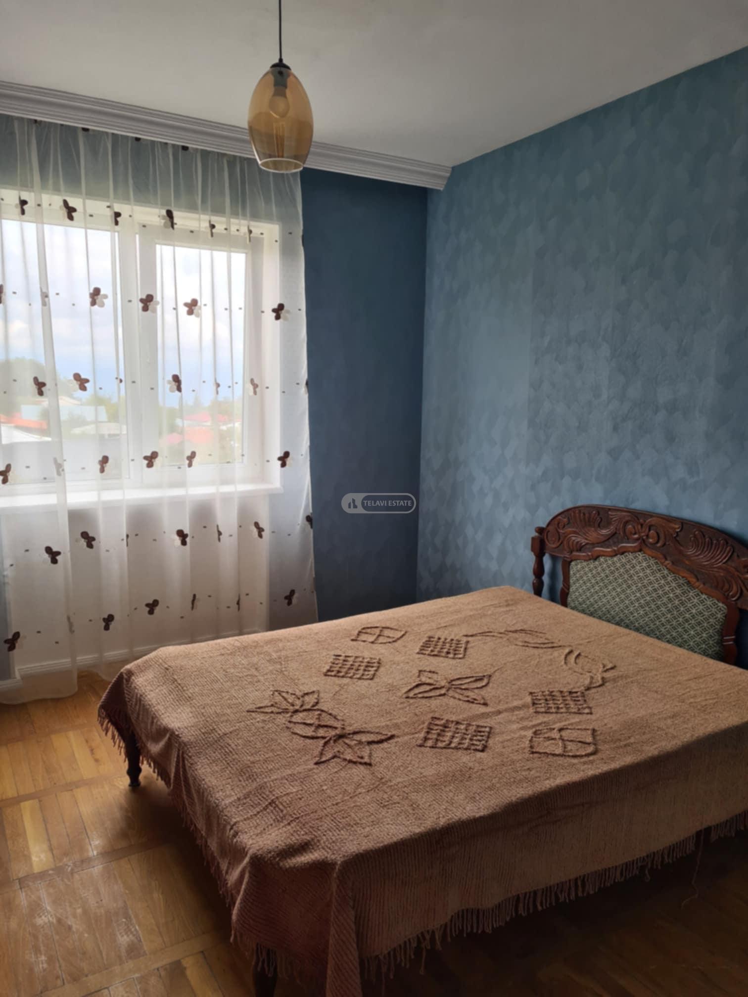 ქირავდება 3 ოთახიანი ბინა თელავში