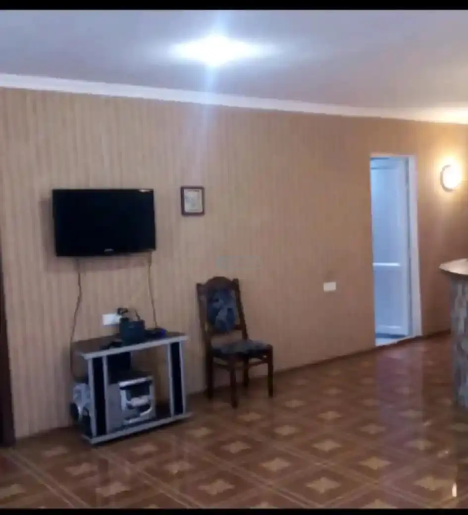 ქირავდება ბინა თელავში