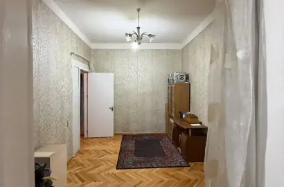 ქირავდება 2 ოთახიანი ბინა თელავში