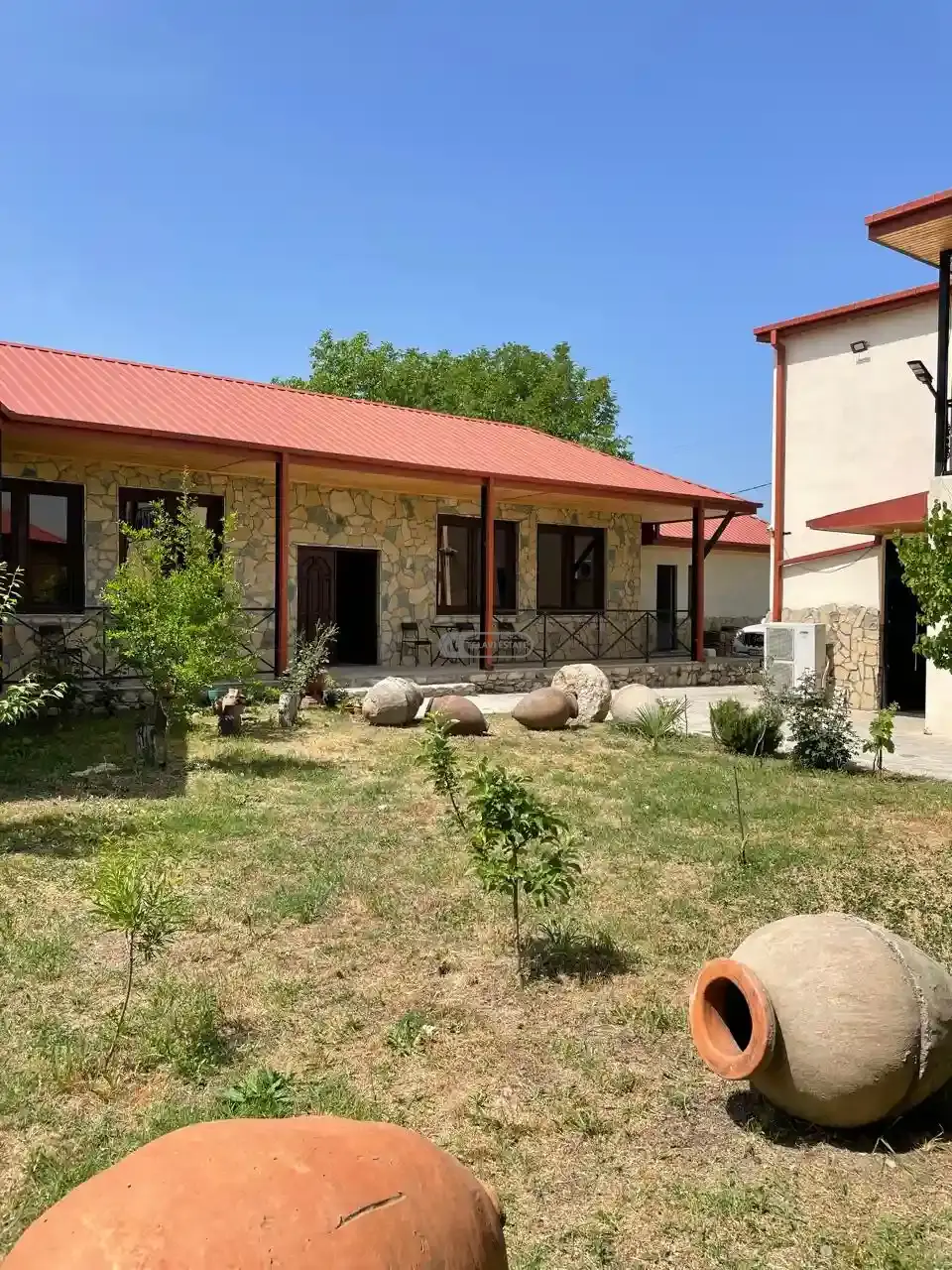 სასტუმრო ველისციხეში