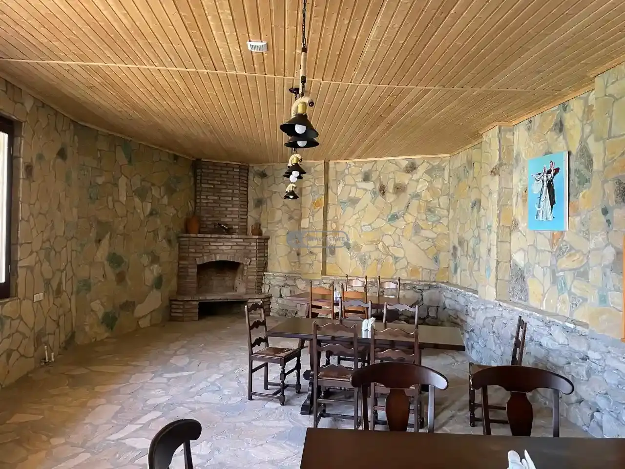 სასტუმრო ველისციხეში