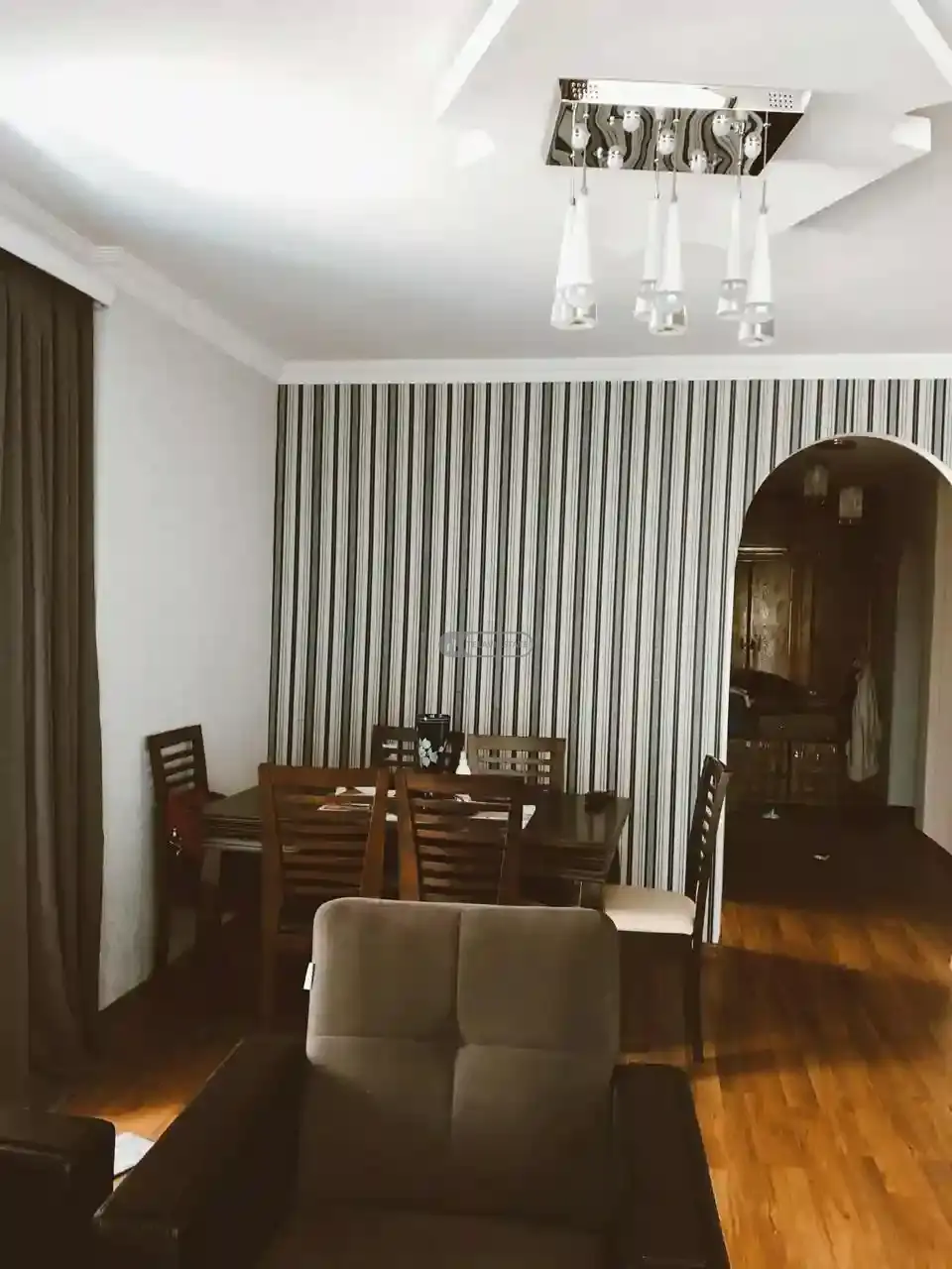 2 ოთახიანი ბინა ლოჯით თელავში