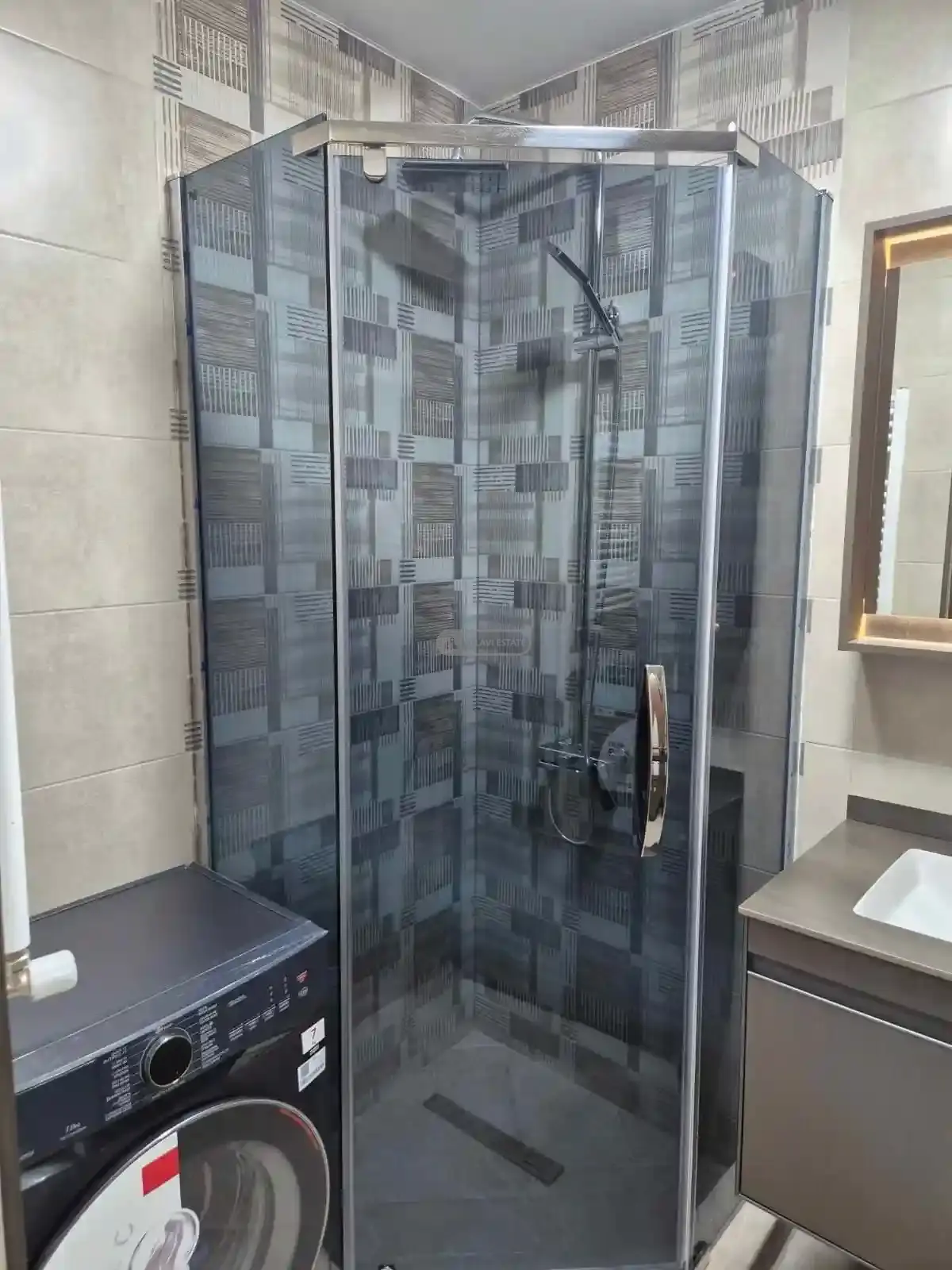 ქირავდება 2 ოთახიანი ბინა თელავში